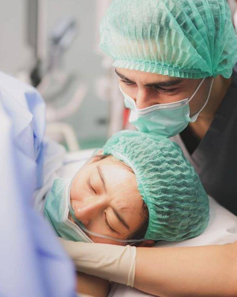 Instagram.com/laura_theux